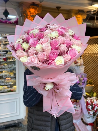 41 İTHAL GÜL BUKETİ