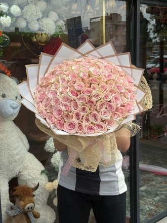 101 Lİ TOZ PEMBE İTHAL GÜL BUKETİ